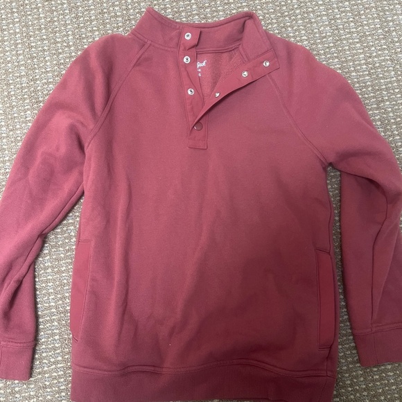 Sweater - Picture 1 of 2